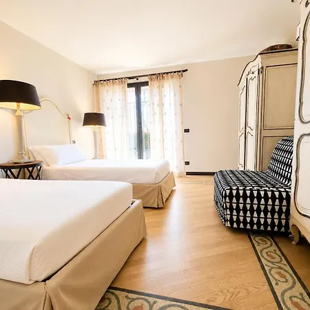 Apartment In Con Piscina Ad