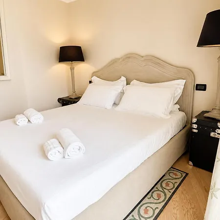 In Con Piscina Ad Apartment Alassio