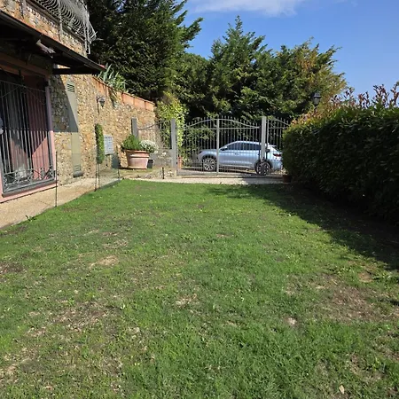 Apartment In Con Piscina Ad Alassio